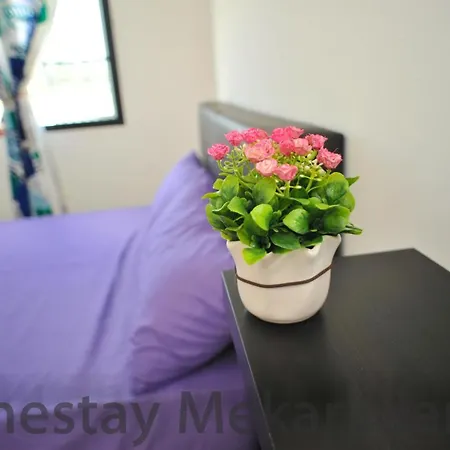Homestay Mekar Idaman Kepala Batas  Exterior photo
