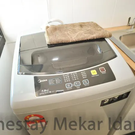 Homestay Mekar Idaman Kepala Batas  Exterior photo